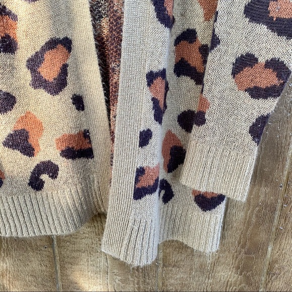 It’s Our Time Leopard Long Cardigan Sweater Medium - Picture 9 of 11